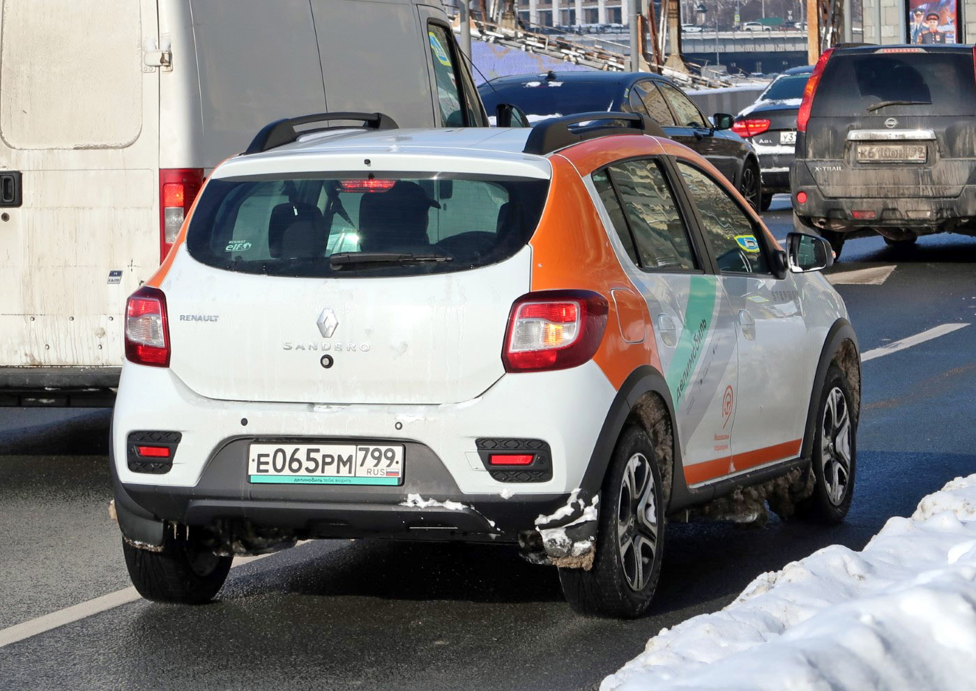 Москва, Renault Sandero № Е 065 РМ 799