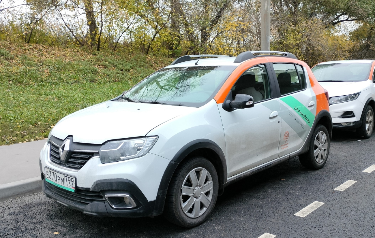 Москва, Renault Sandero № Е 370 РМ 799