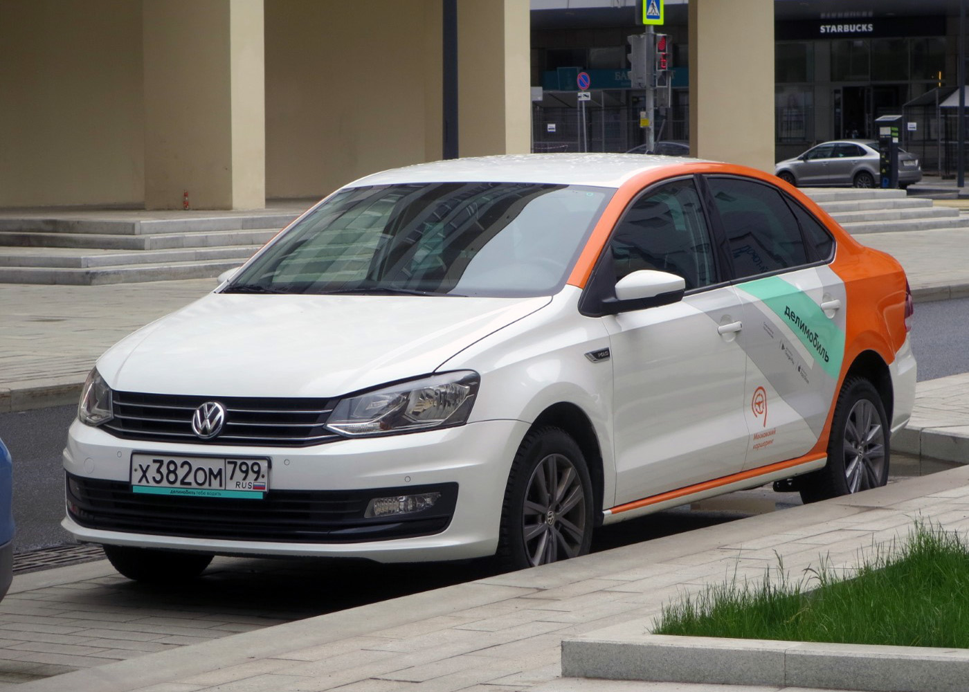 Москва, Volkswagen Polo № Х 382 ОМ 799