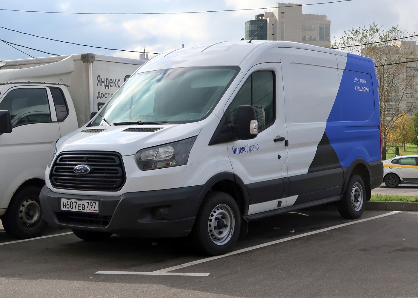 Межгород (Москва - Санкт-Петербург), Ford Transit № Н 607 ЕВ 797