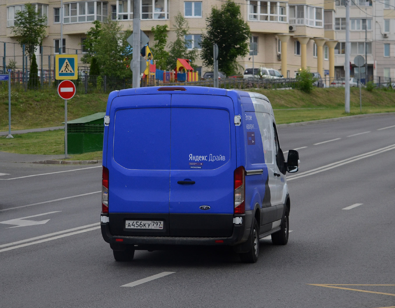 Межгород (Москва - Санкт-Петербург), Ford Transit № А 456 КУ 797