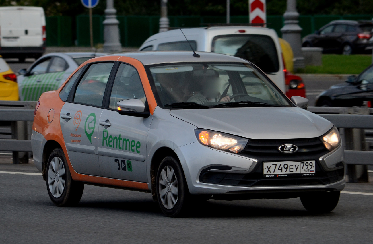 Москва, Lada Granta № Х 749 ЕУ 799