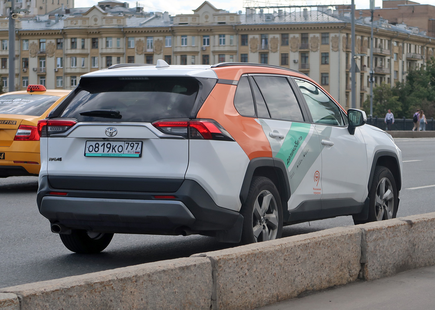 Москва, Toyota RAV4 № О 819 КО 797