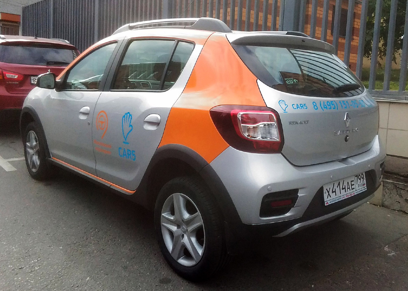 Москва, Renault Sandero № Х 414 АЕ 799