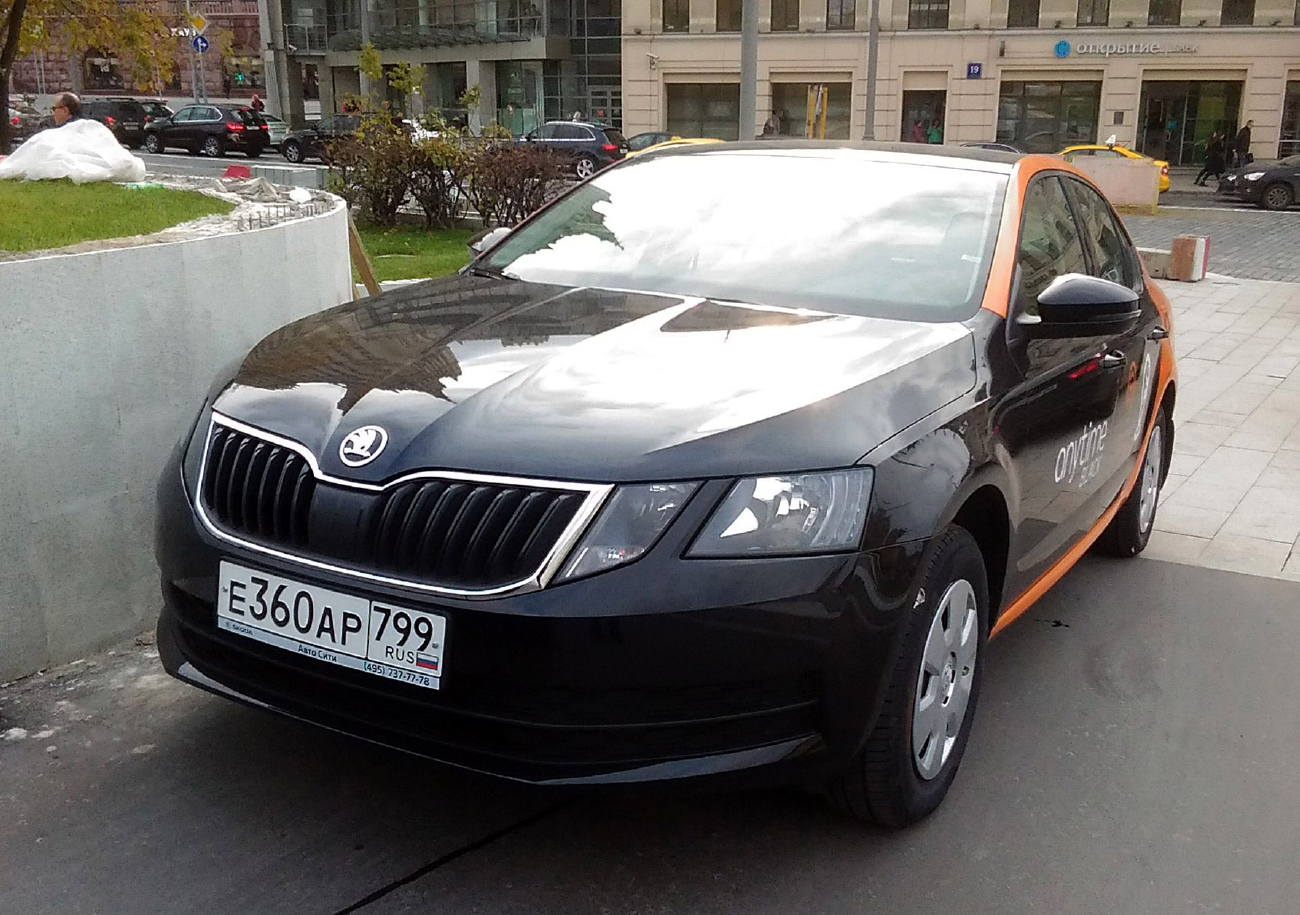 Москва, Škoda Octavia № Е 360 АР 799