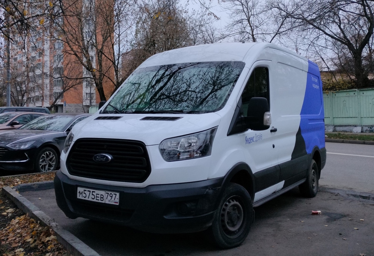 Межгород (Москва - Санкт-Петербург), Ford Transit № М 575 ЕВ 797
