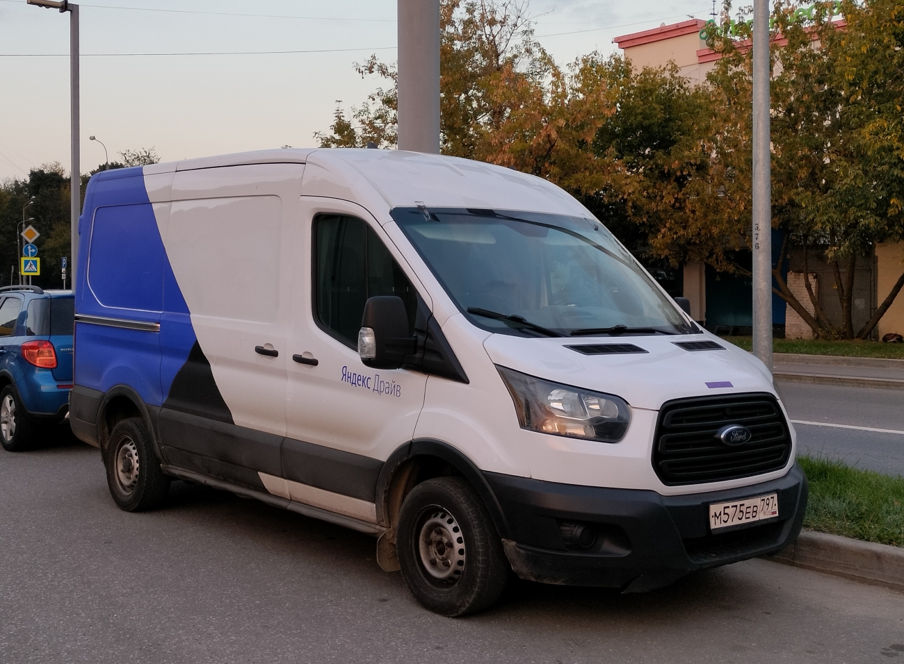 Межгород (Москва - Санкт-Петербург), Ford Transit № М 575 ЕВ 797