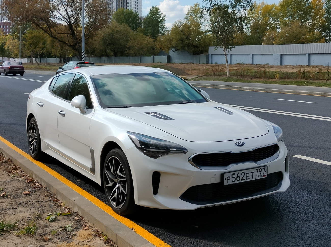 Москва, KIA Stinger № Р 562 ЕТ 797