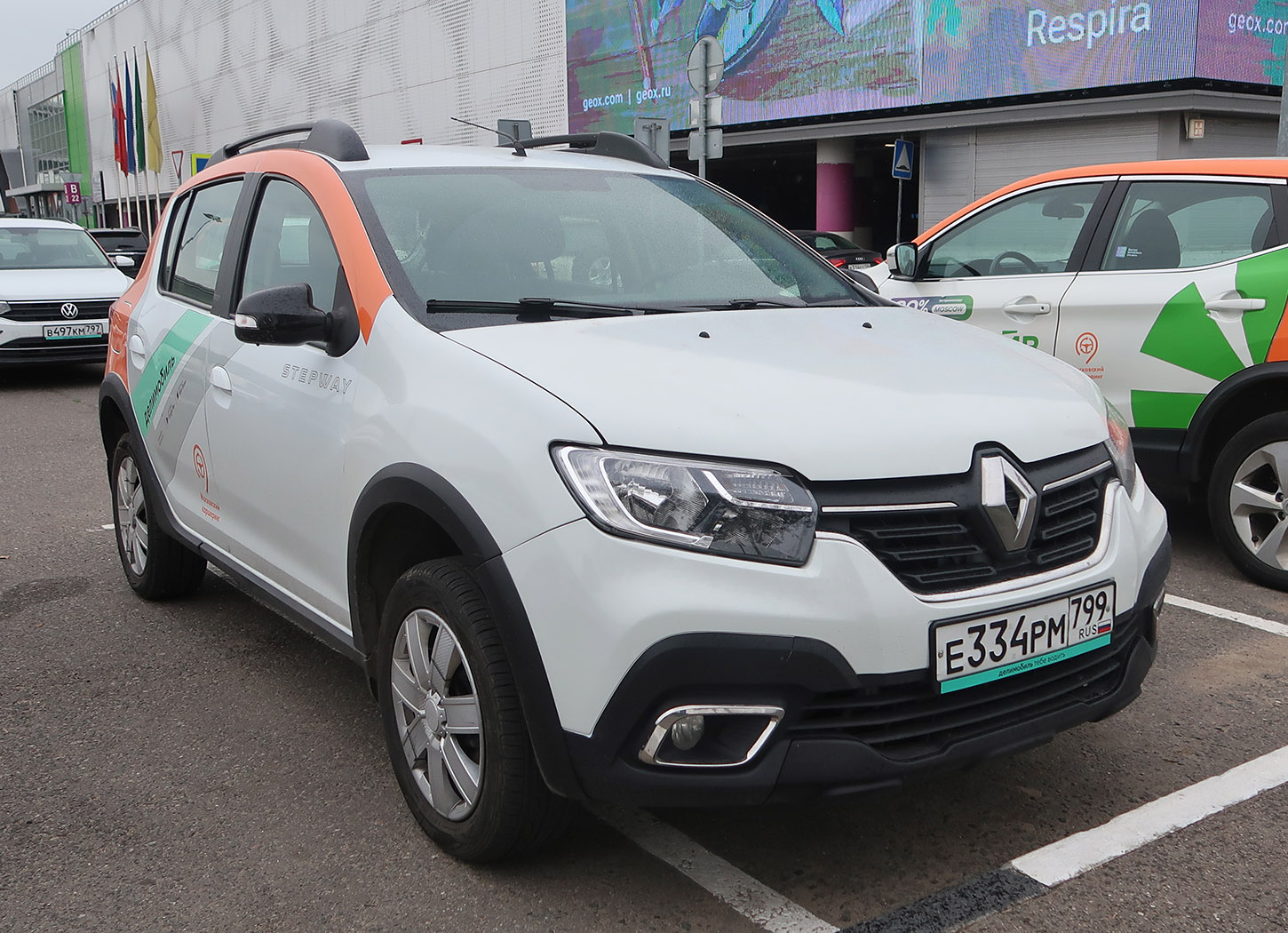 Москва, Renault Sandero № Е 334 РМ 799