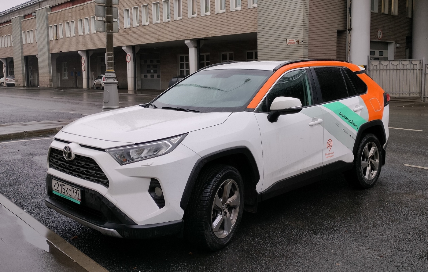 Москва, Toyota RAV4 № К 215 КО 797