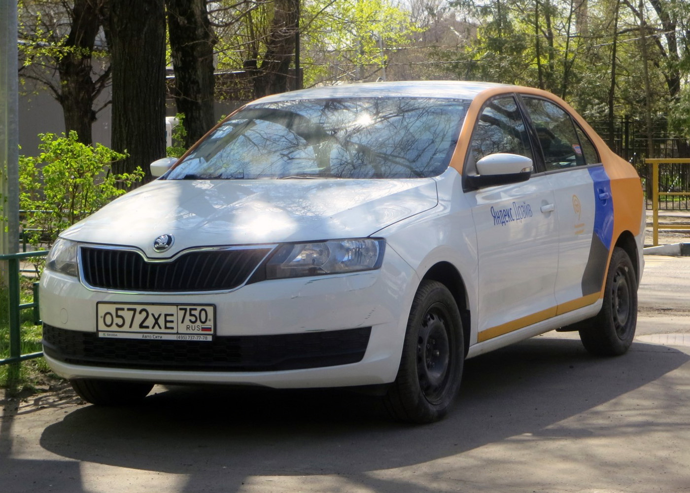 Москва, Škoda Rapid № О 572 ХЕ 750