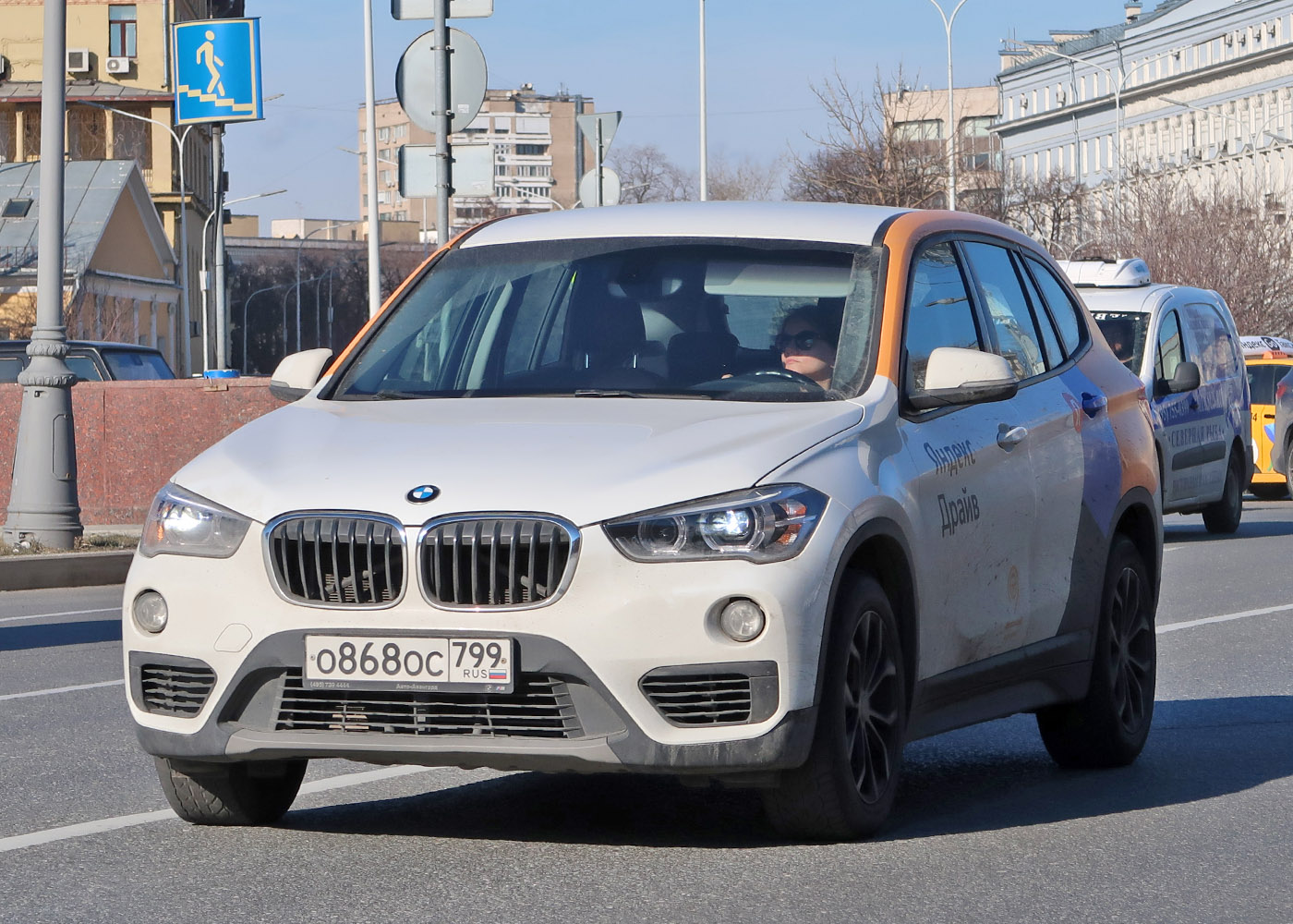 Москва, BMW X1 № О 868 ОС 799