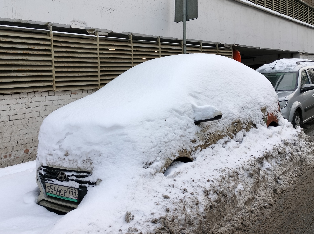 Москва, Hyundai Solaris № Е 544 СР 799; Москва — Разные фотографии