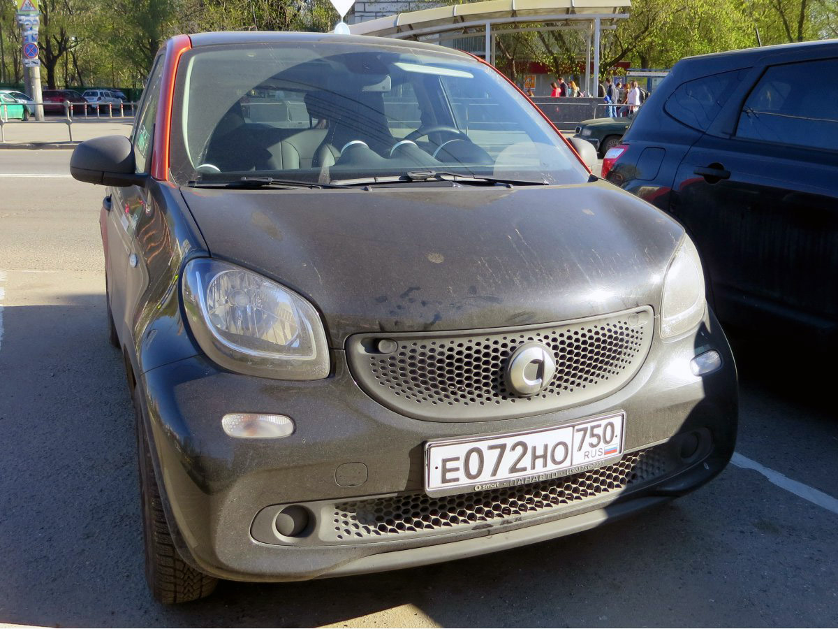 Москва, Smart ForFour № Е 072 НО 750