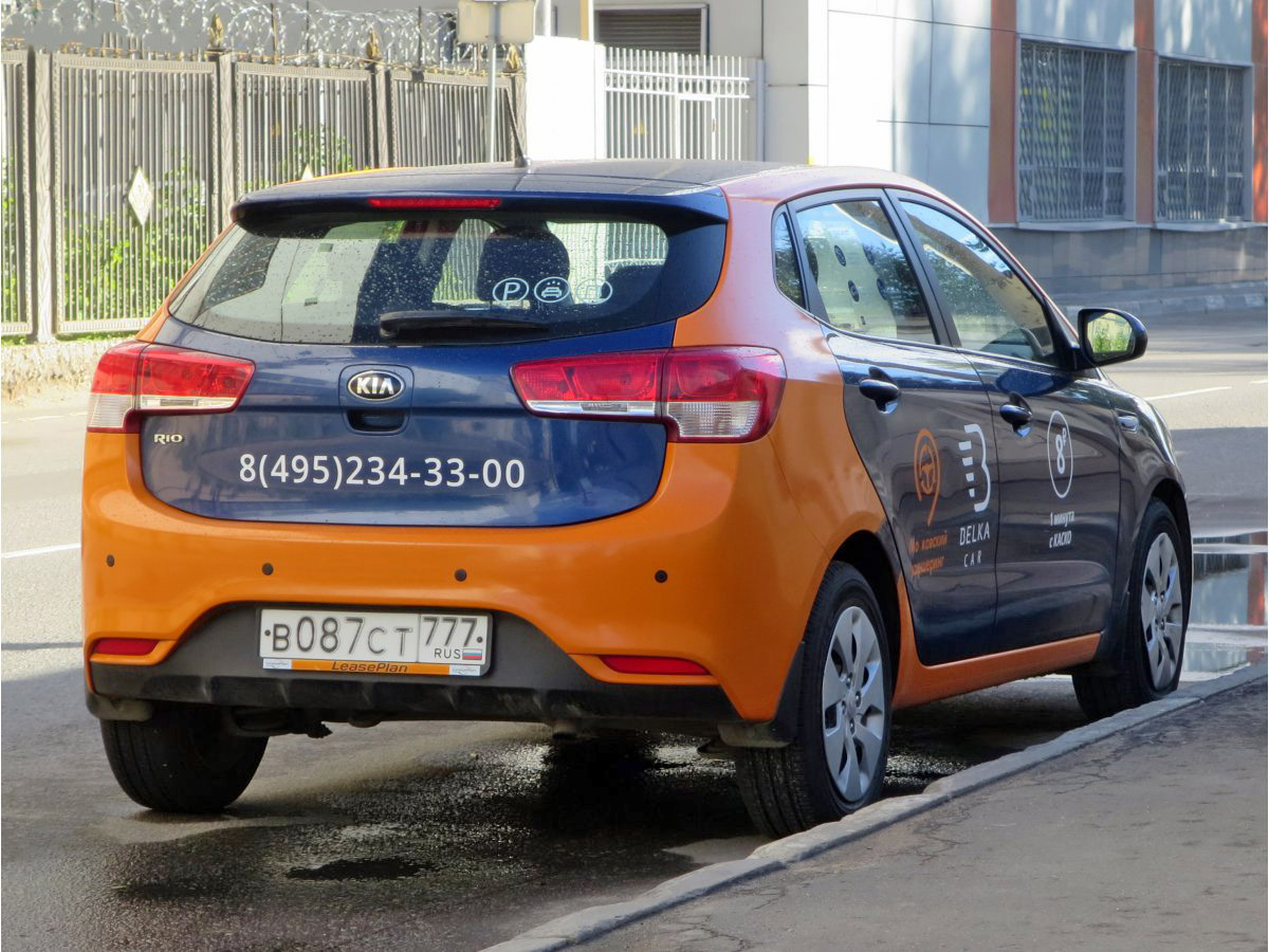 Москва, KIA Rio № В 087 СТ 777