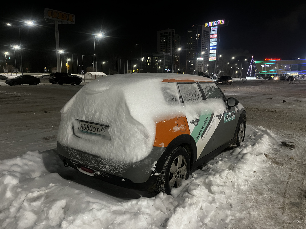 Нижний Новгород, MINI Hatch № Н 080 ОТ 799