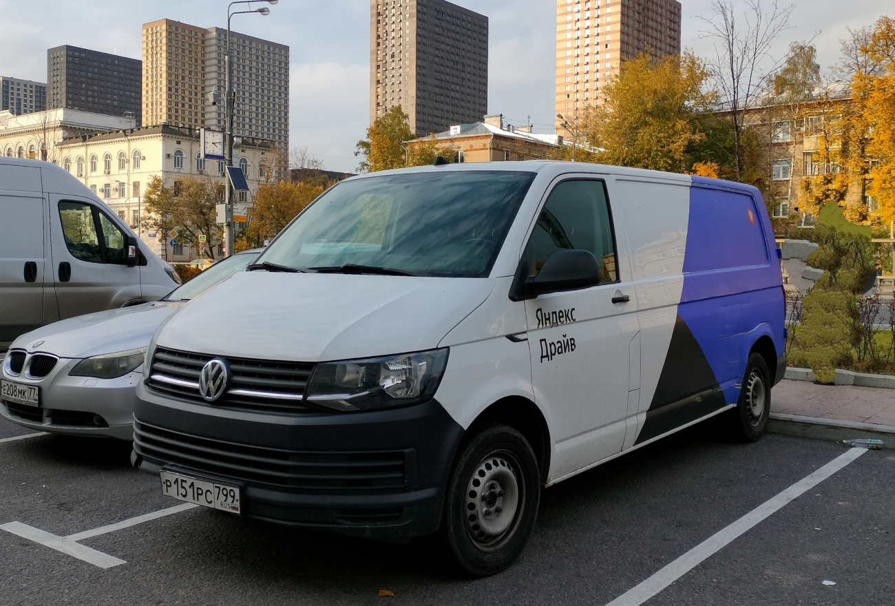 Межгород (Москва - Санкт-Петербург), Volkswagen Transporter № Р 151 РС 799