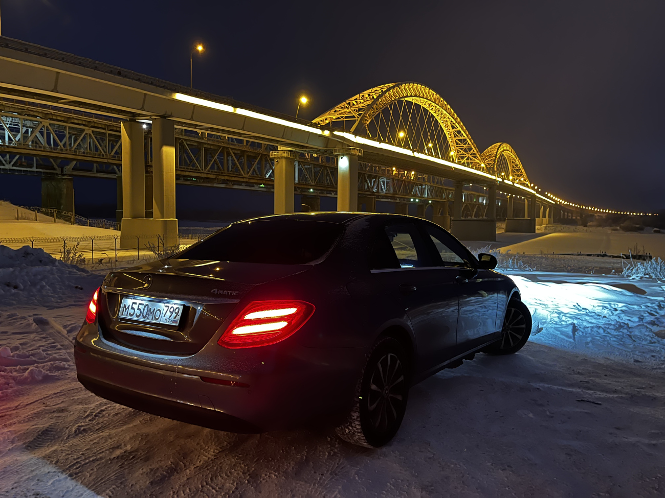 Нижний Новгород, Mercedes-Benz E-Klasse № М 550 МО 799