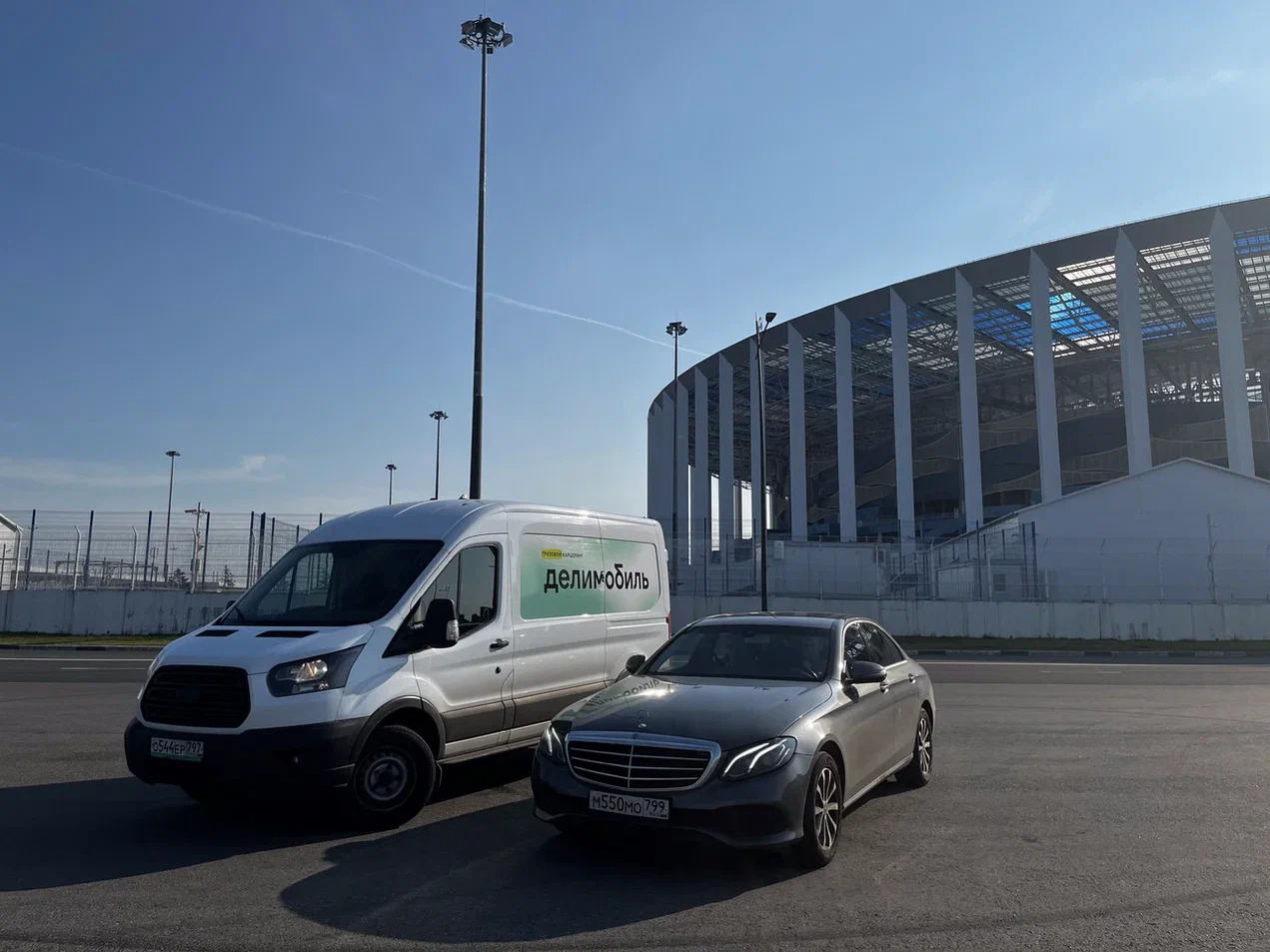 Нижний Новгород, Mercedes-Benz E-Klasse № М 550 МО 799