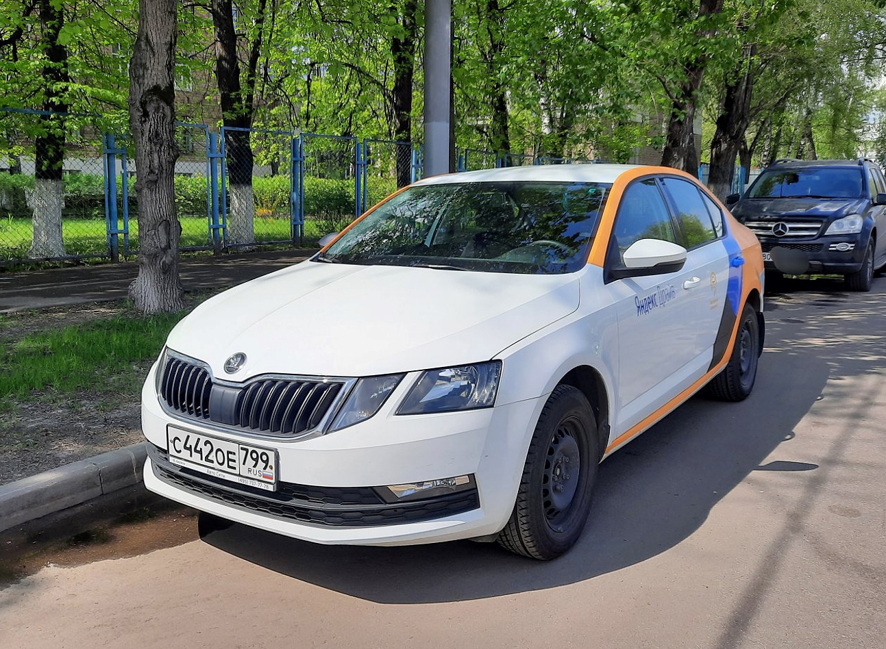 Москва, Škoda Octavia № С 442 ОЕ 799