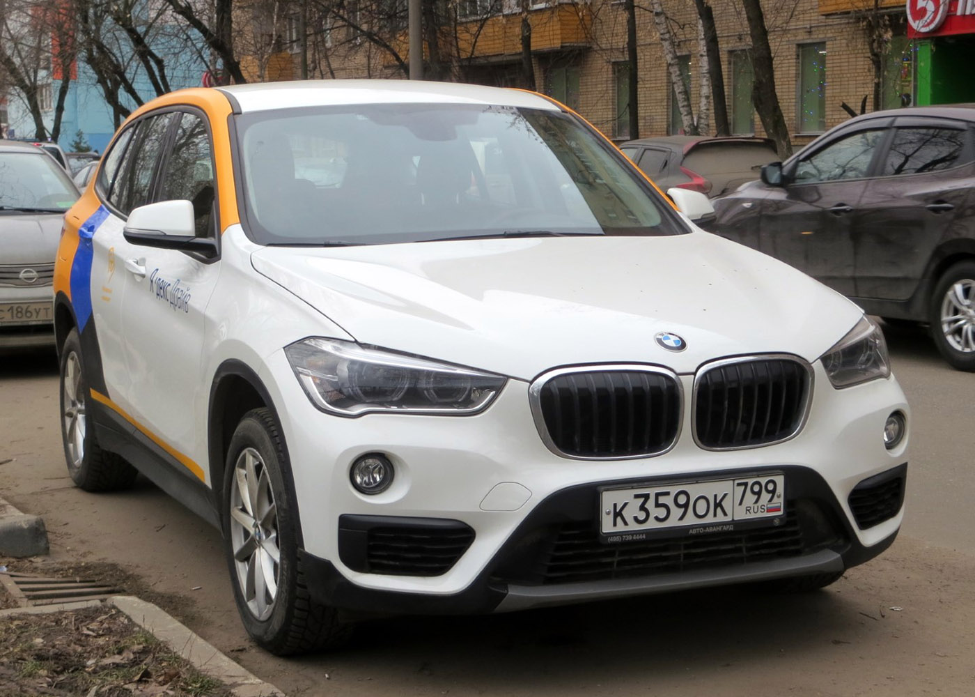 Москва, BMW X1 № К 359 ОК 799