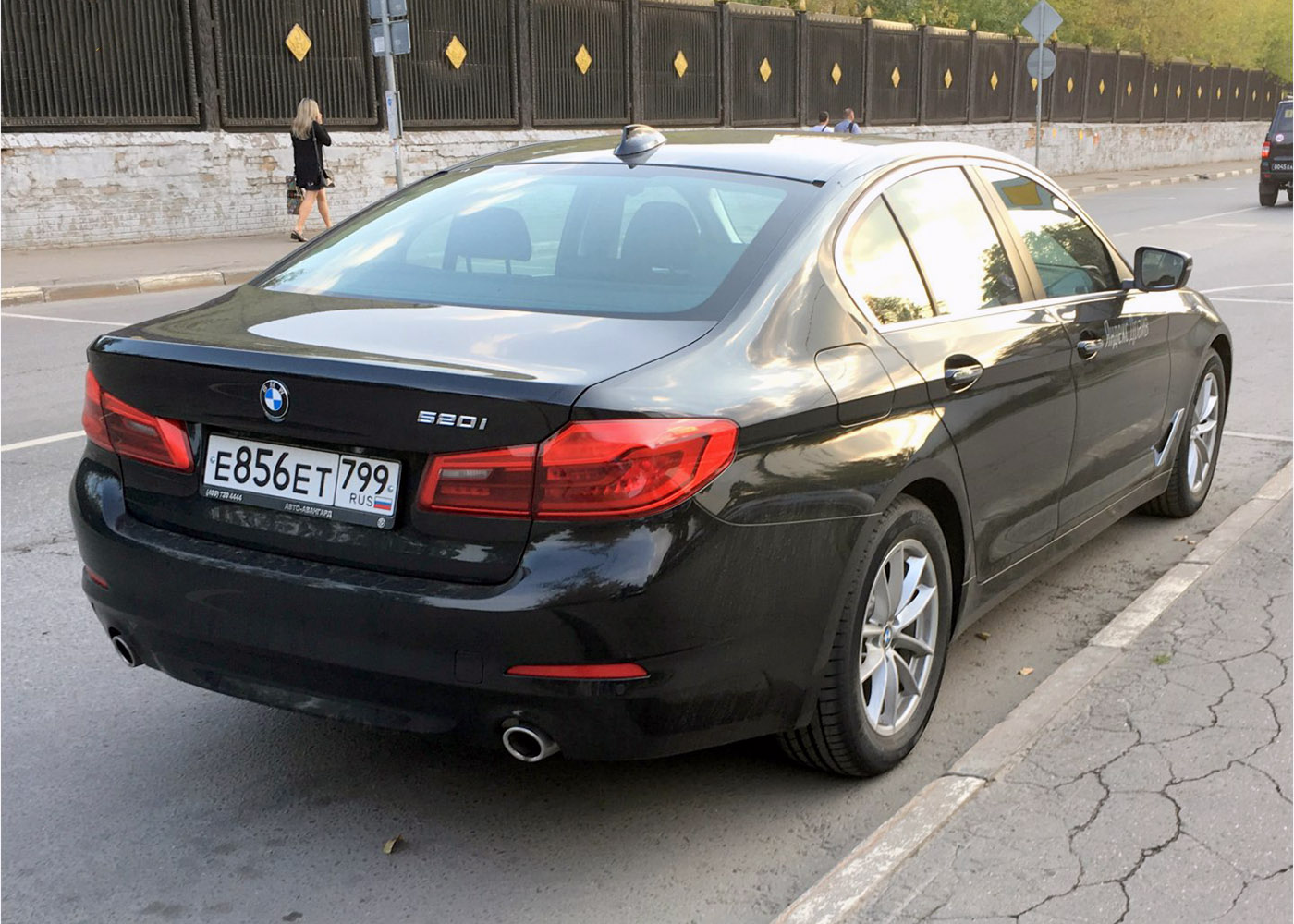 Межгород (Москва - Санкт-Петербург), BMW 5 Series № Е 856 ЕТ 799