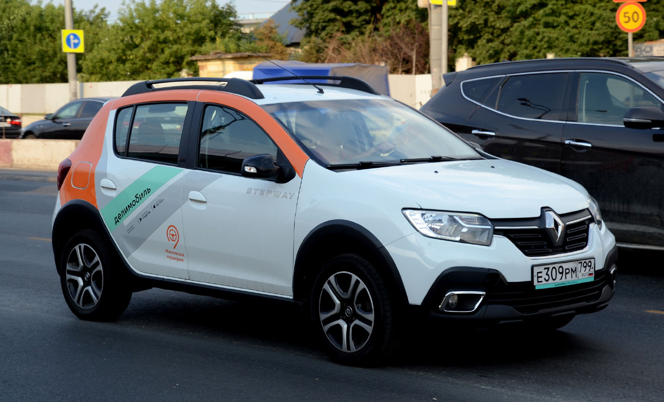 Москва, Renault Sandero № Е 309 РМ 799