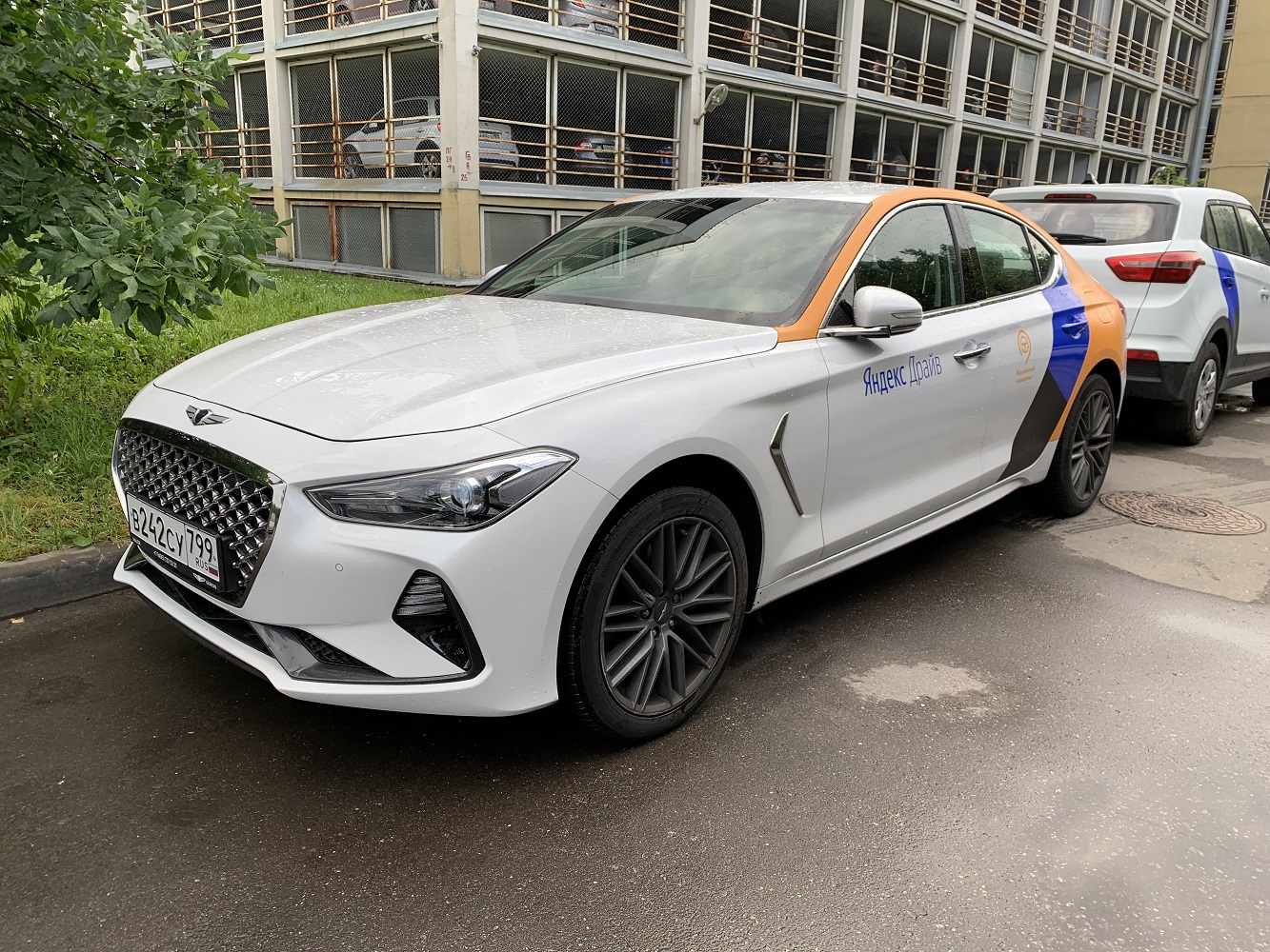 Москва, Genesis G70 № В 242 СУ 799