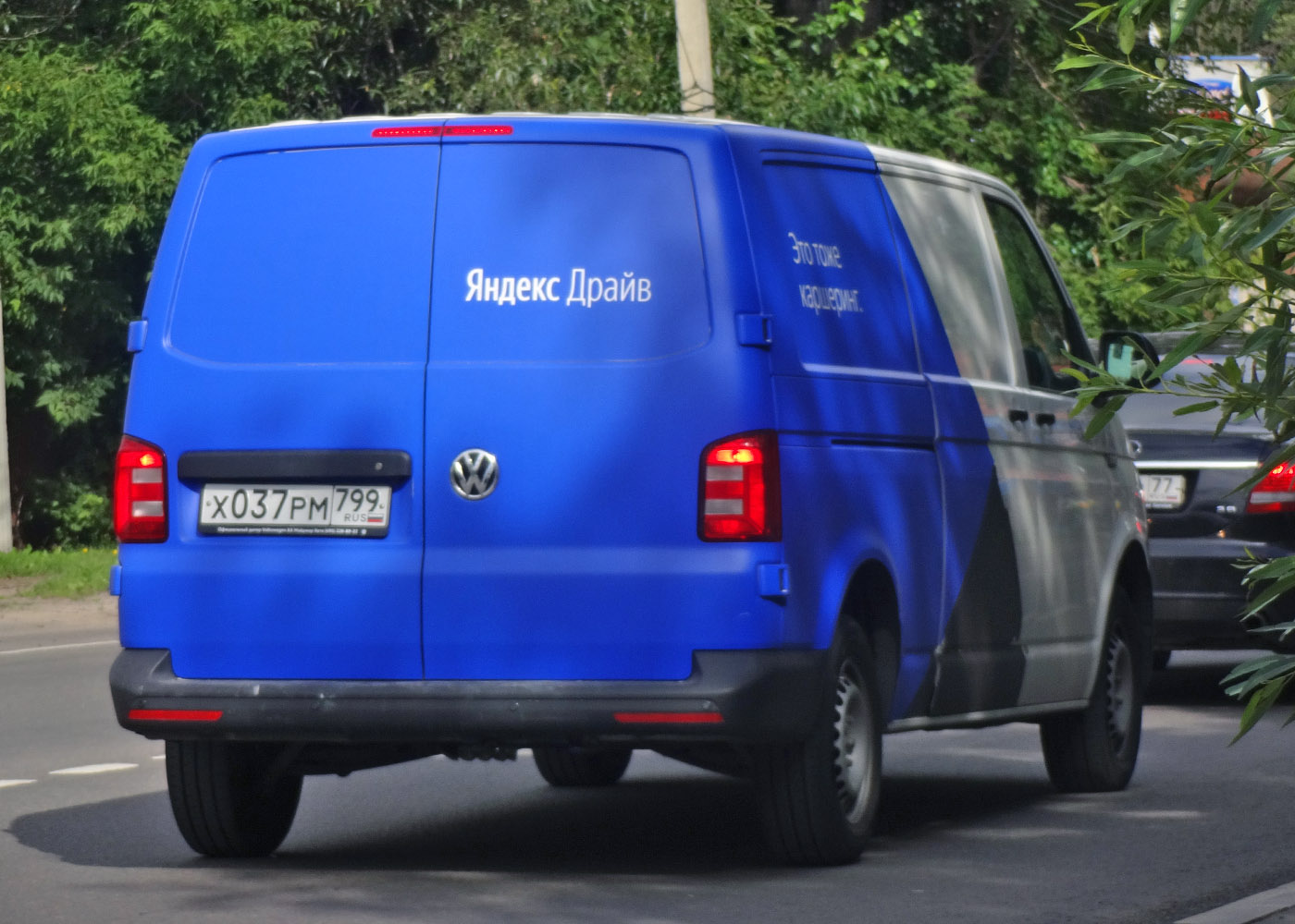 Межгород (Москва - Санкт-Петербург), Volkswagen Transporter № Х 037 РМ 799