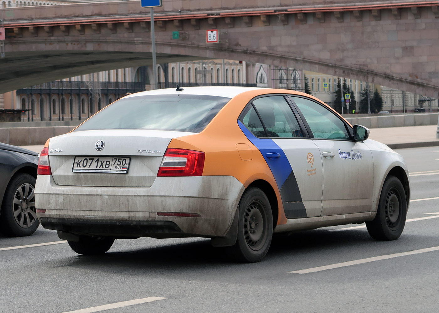 Москва, Škoda Octavia № К 071 ХВ 750