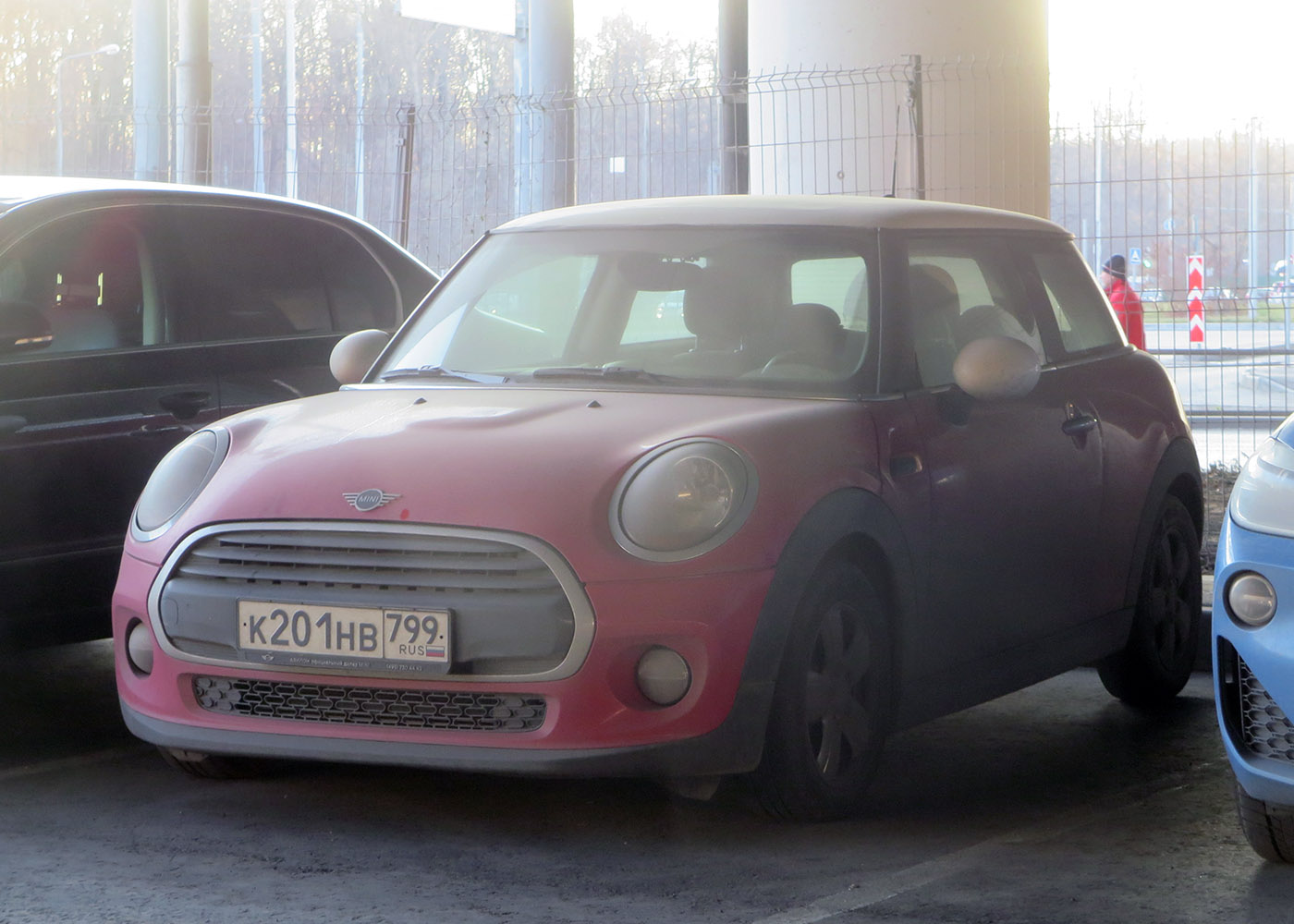 Москва, MINI Hatch № К 201 НВ 799