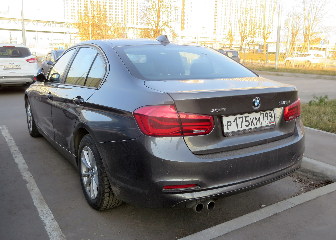 Москва, BMW 3 Series № Р 175 КМ 799