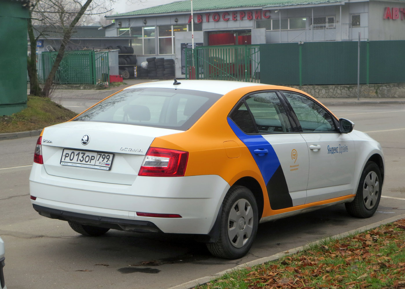 Москва, Škoda Octavia № Р 013 ОР 799