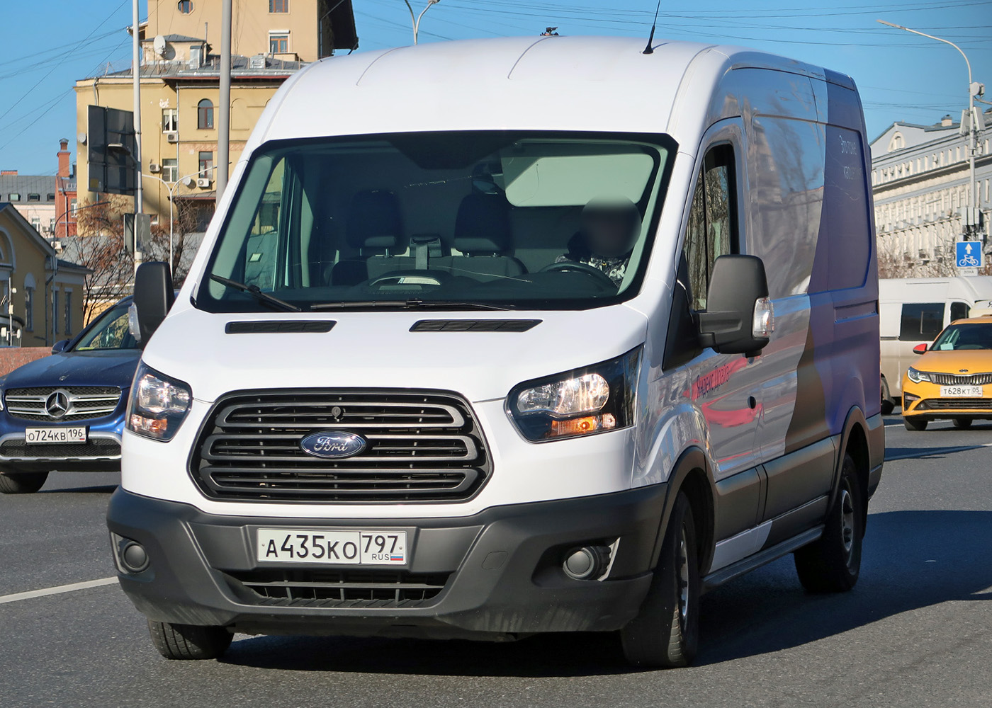 Межгород (Москва - Санкт-Петербург), Ford Transit № А 435 КО 797