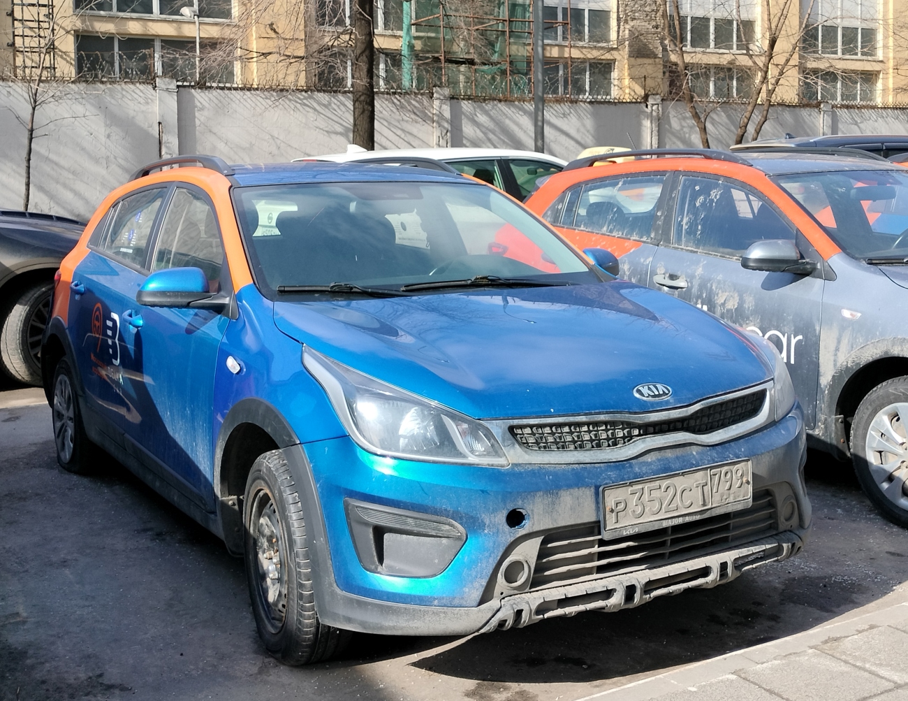Москва, KIA Rio № Р 352 СТ 799