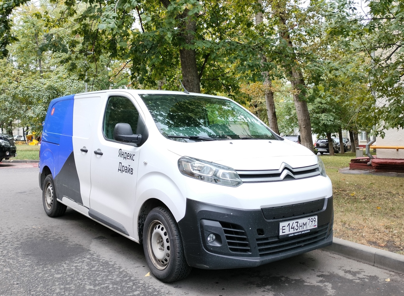 Межгород (Москва - Санкт-Петербург), Citroёn Jumpy № Е 143 НМ 799