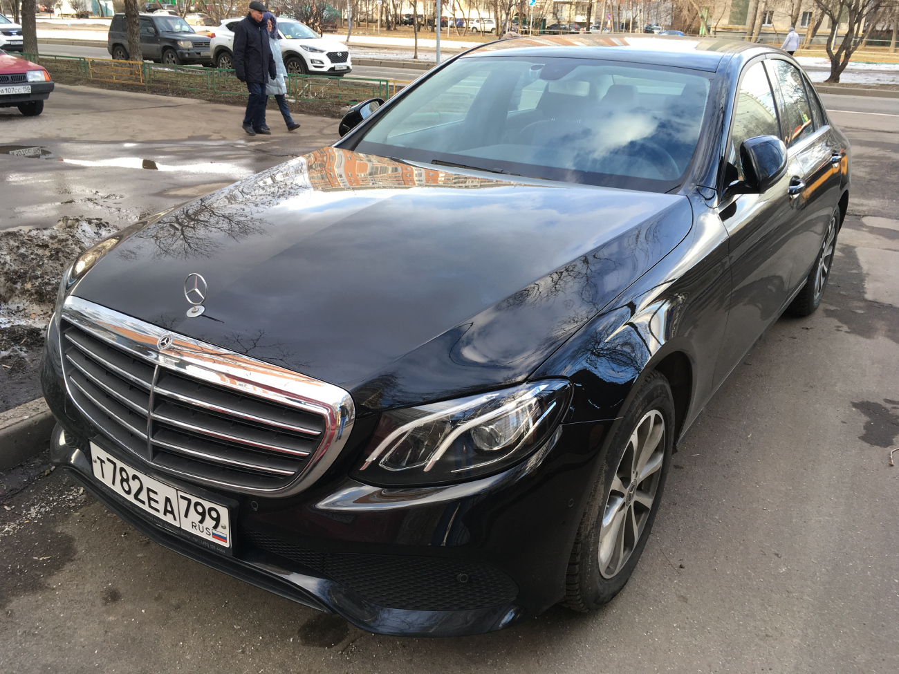Межгород (Москва - Санкт-Петербург), Mercedes-Benz E-Klasse № Т 782 ЕА 799