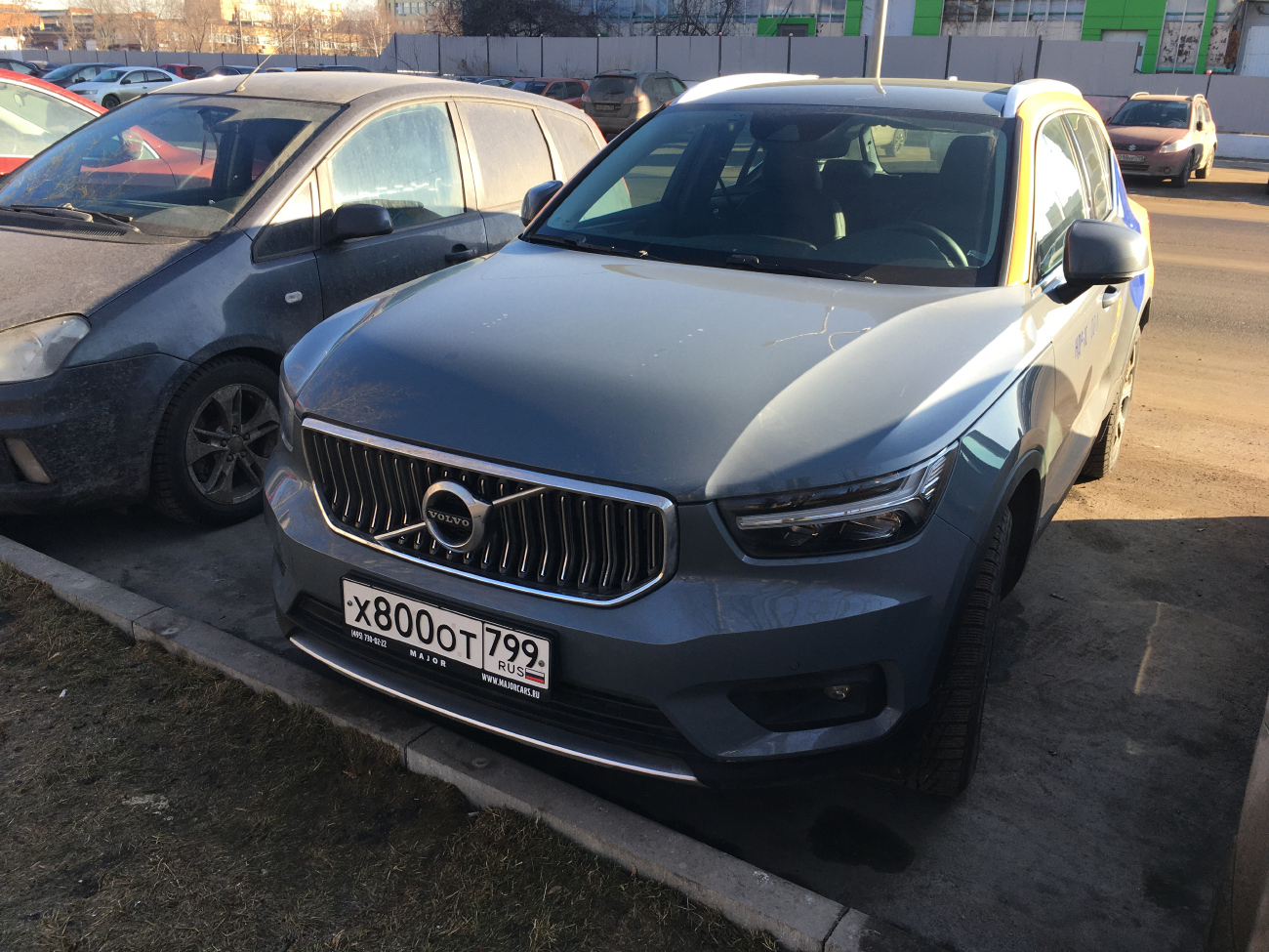Москва, Volvo XC40 № Х 800 ОТ 799