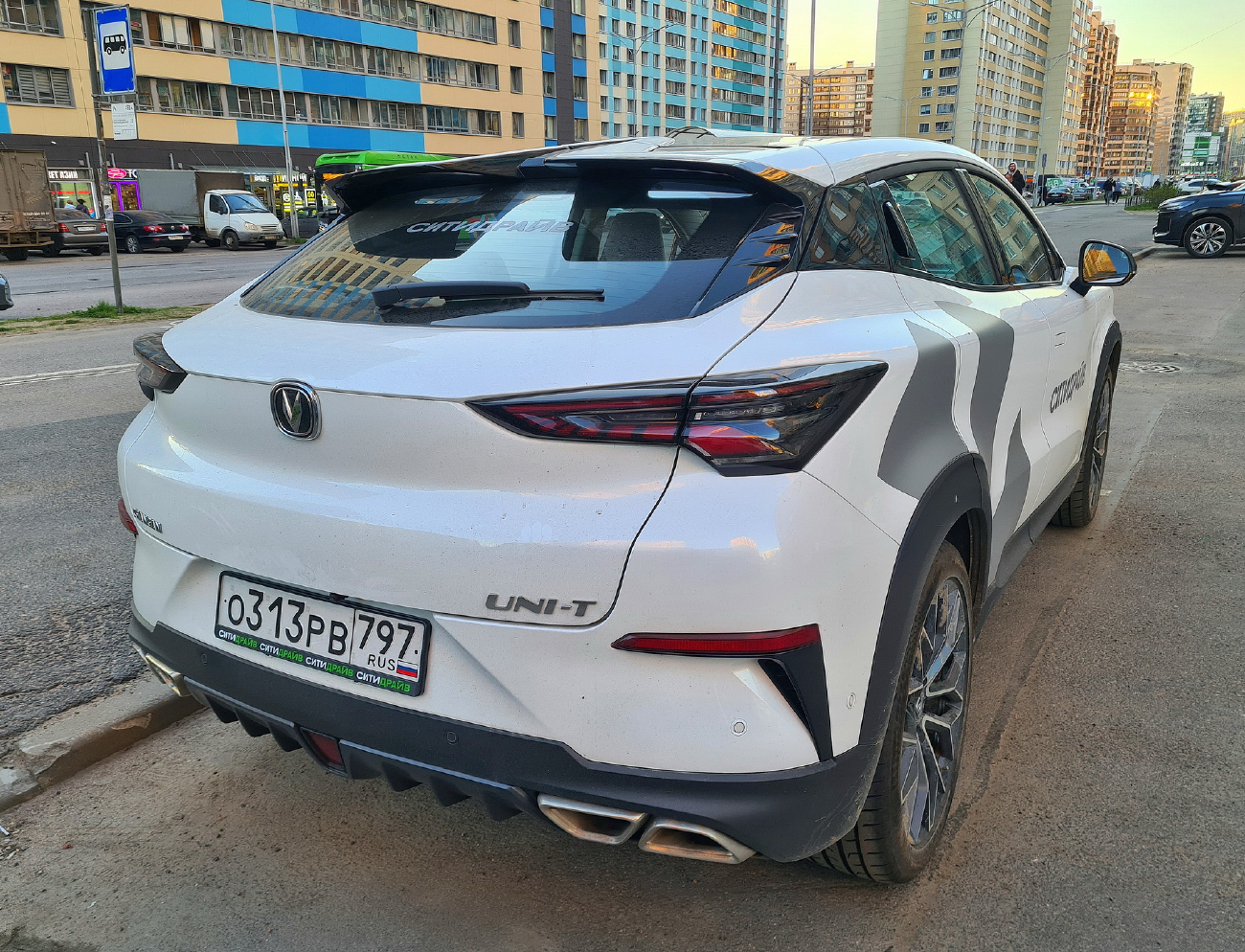 Санкт-Петербург, Changan UNI-T № О 313 РВ 797