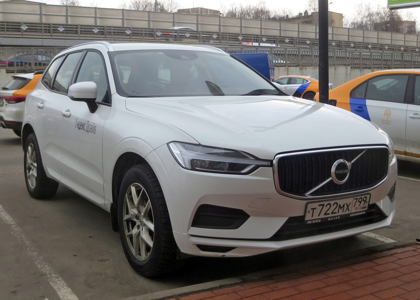 Межгород (Москва - Санкт-Петербург), Volvo XC60 № Т 722 МХ 799