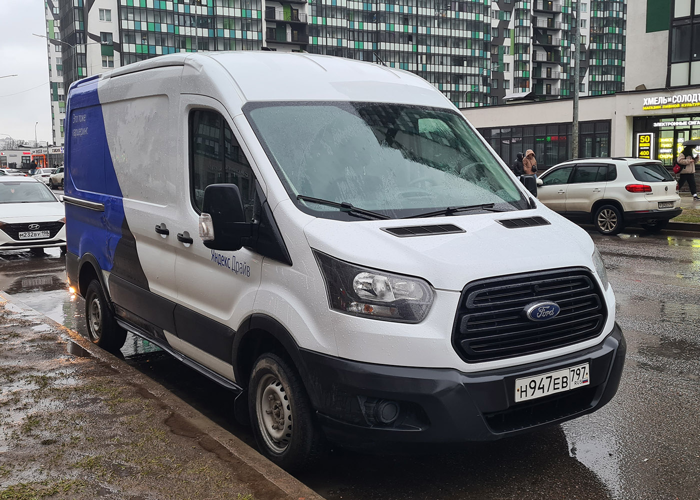 Межгород (Москва - Санкт-Петербург), Ford Transit № Н 947 ЕВ 797