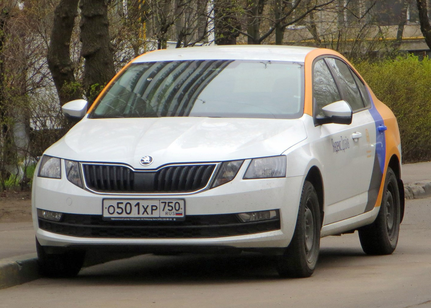 Москва, Škoda Octavia № О 501 ХР 750