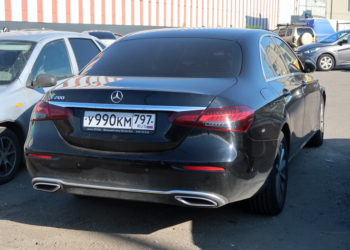 Межгород (Москва - Санкт-Петербург), Mercedes-Benz E-Klasse № У 990 КМ 797