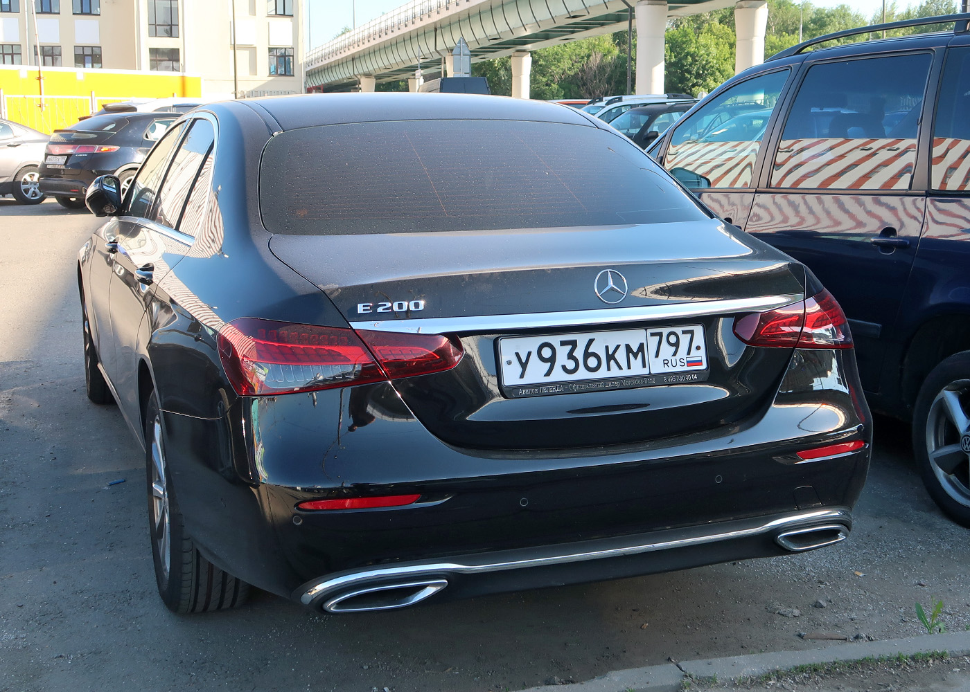 Межгород (Москва - Санкт-Петербург), Mercedes-Benz E-Klasse № У 936 КМ 797
