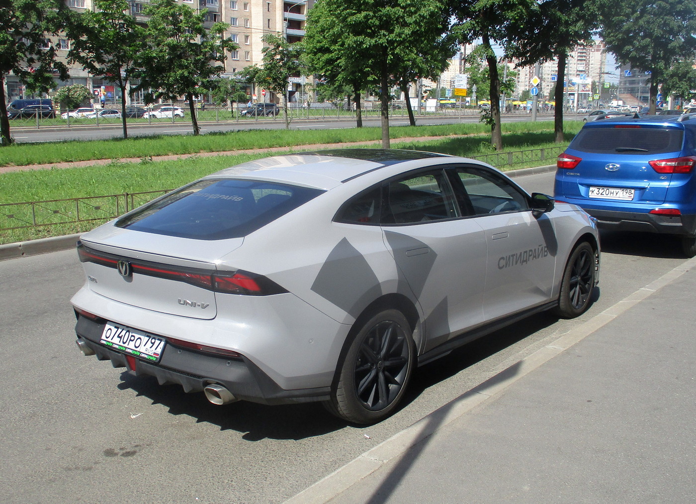 Санкт-Петербург, Changan UNI-V № О 740 РО 797