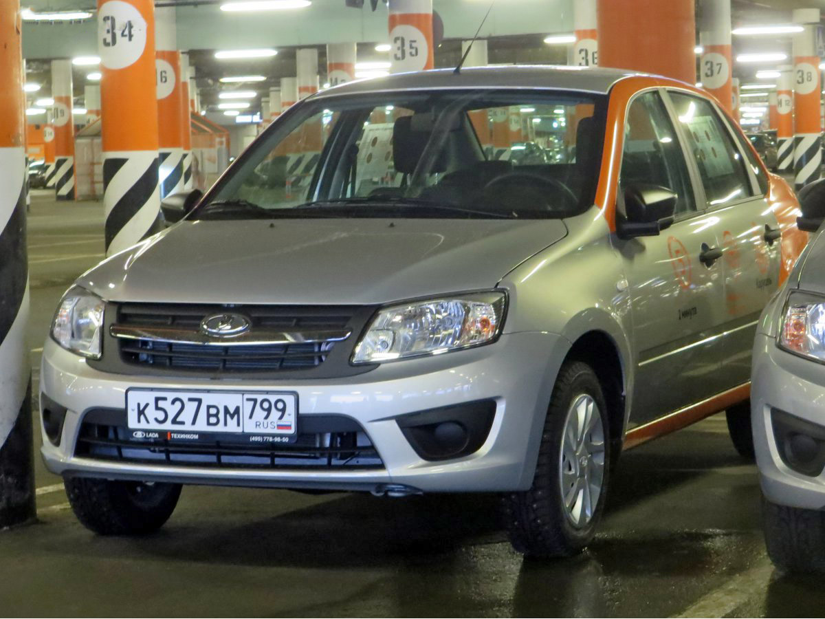 Москва, Lada Granta № К 527 ВМ 799