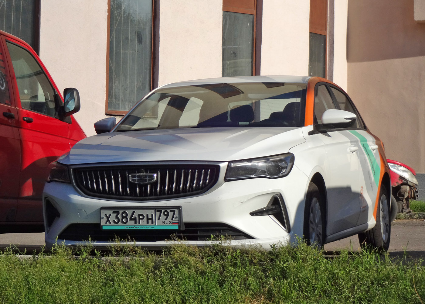 Москва, Geely Emgrand № Х 384 РН 797