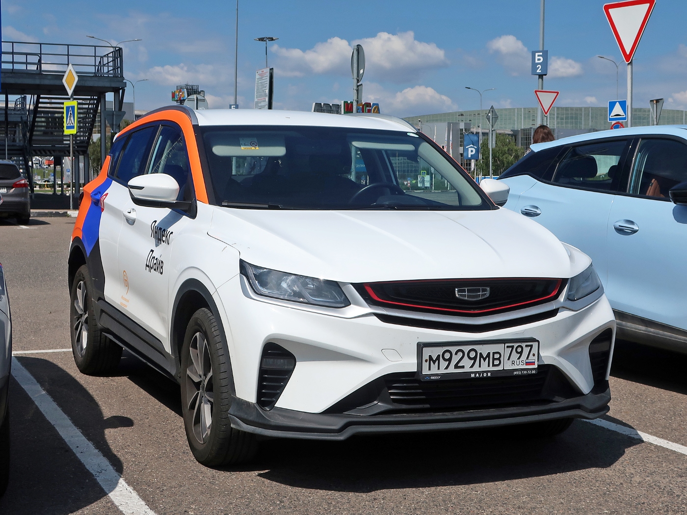 Москва, Geely Coolray № М 929 МВ 797