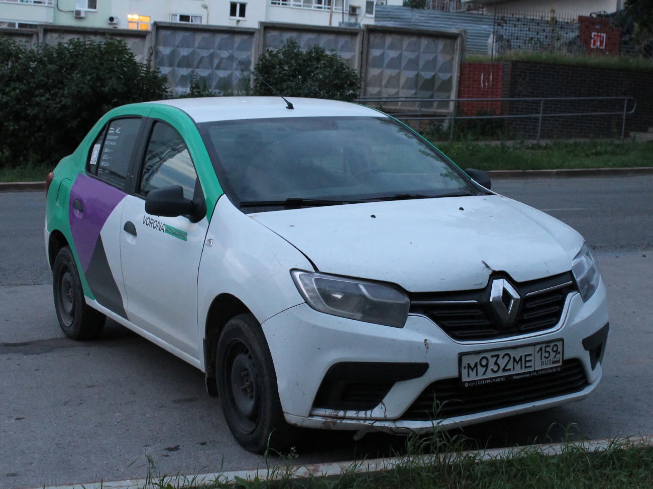 Пермь, Renault Logan № М 932 МЕ 159