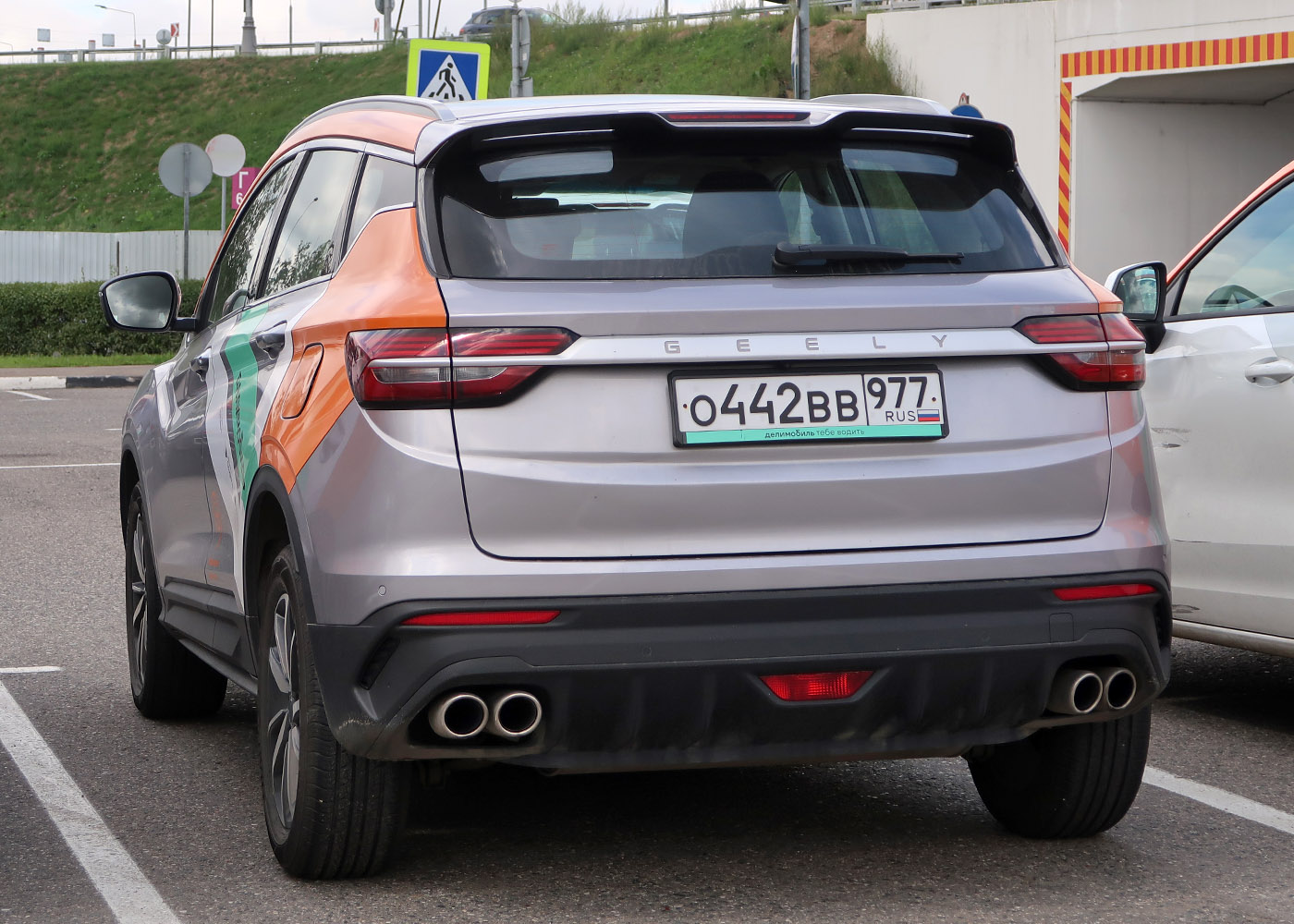 Москва, Geely Coolray № О 442 ВВ 977